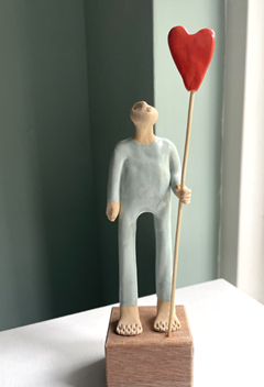 Kiki Demelinne, Liefs, 135 euro, Keramiek , 25x7x6 cm