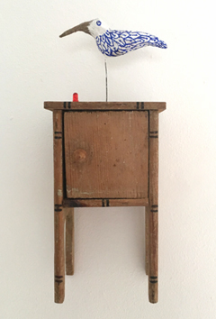 Tamar Rubinstein, Birdhouse in red light district, Gemengde techniek, 11x9x27 cm, €.125,-