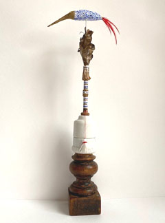 Tamar Rubinstein, Vogel in boom, 150 euro, Gemengde techniek 25x8 cm
