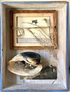 Antje Weber, By the Sea, 150 euro, Gemengde techniek in vintage houten kistje, 29x22x9 cm