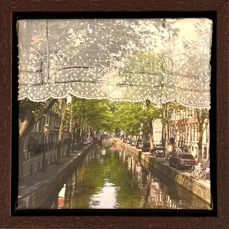Annette van Waaijen, Amsterdam white, 224 euro, Mixed media on canvas in black frame, 15x15 cm