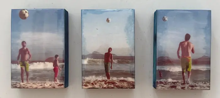 Annette van Waaijen, Playtime 1 t/m 3, 65 euro, Photo on panel with resin, 9x6x2 cm