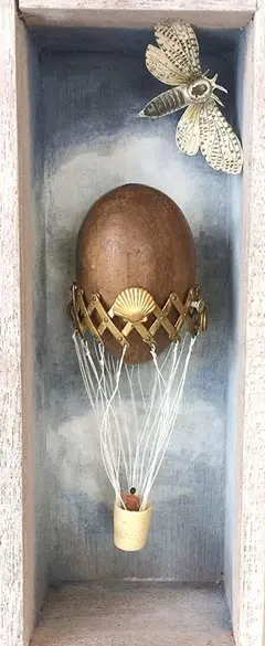 Antje Weber, A Taylors delight, Mixed media in box with ivory thimble and sewing egg, 25x10x8 cm, €.130,-