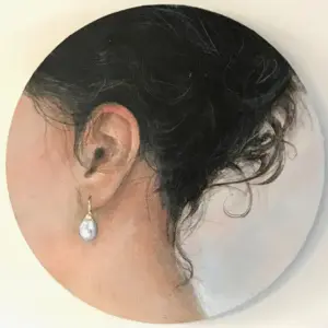 Antje Weber, Girl with pearl earring, Acrylic with gold leaf, 25 cm, €.150,-