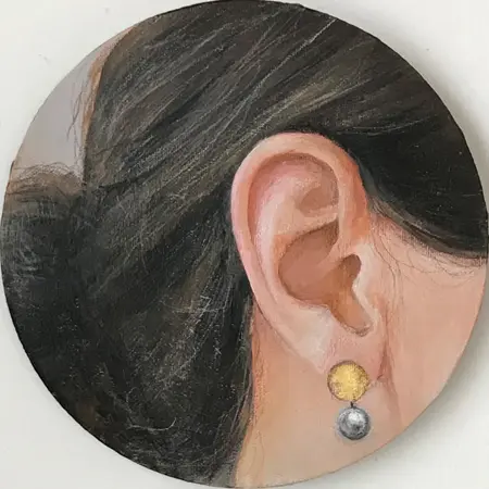 Antje Weber, Golden earing, Acrylic on canvas with gold leaf, 20 cm, €.150,-