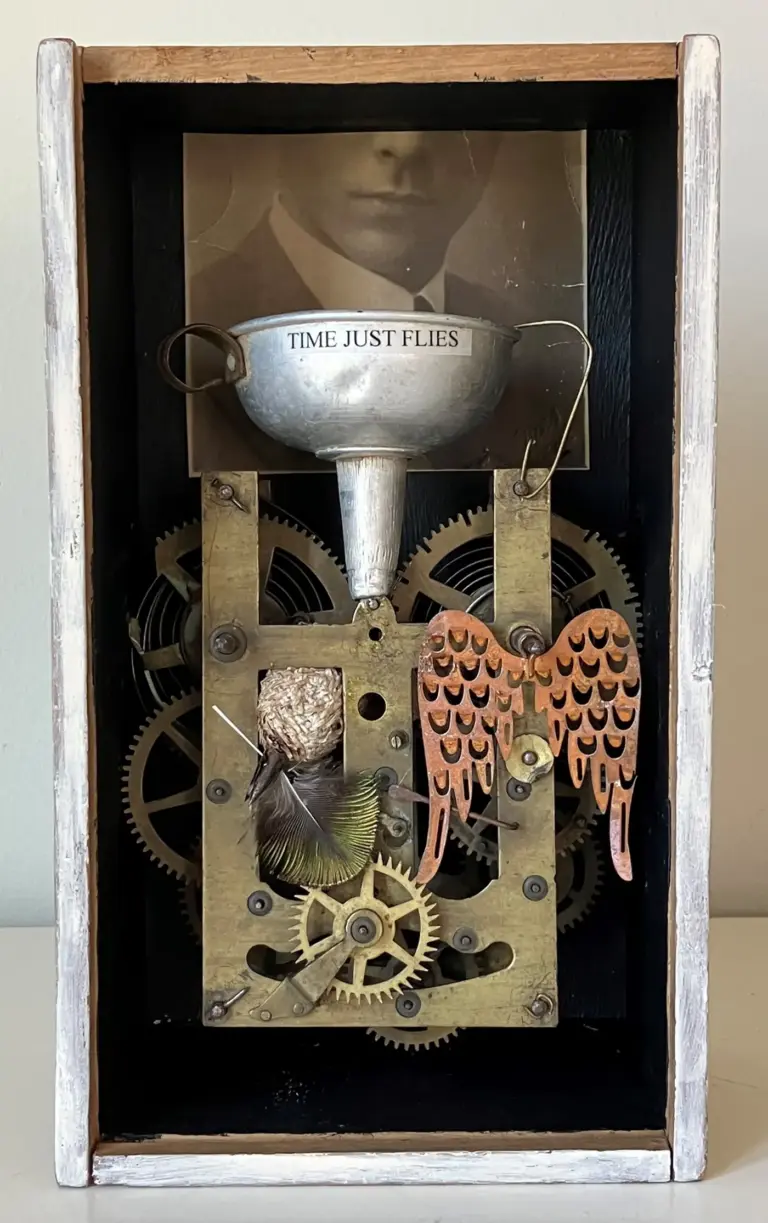 Antje Weber, Time just flies, 150 euro, Mixed media and collage in wooden box, 13x24x9 cm