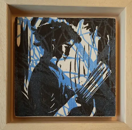 Edith Brouwer, Lezen 2 blauw, 75 euro, Linocut on wood in wooden frame, 10x10x3 cm