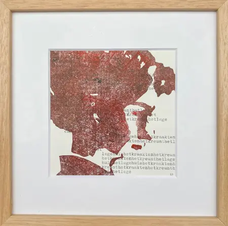 Edith Brouwer, Het Kraakt, 135 euro, Linocut with typewriter in frame with museum glass, 21,5x21,5 cm