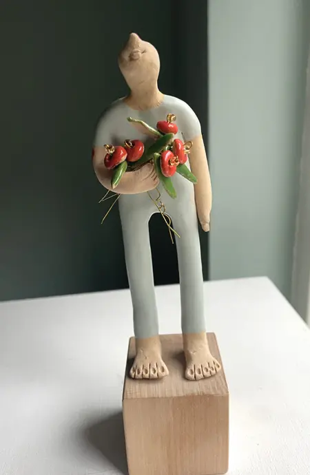 Kiki Demelinne, Bloemetjes vrouw, 125 euro, Ceramic, 21x6x5 cm