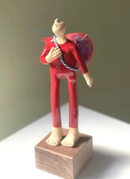 Kiki Demelinne, Jutter man rood, 125 euro, Ceramic, 25 cm
