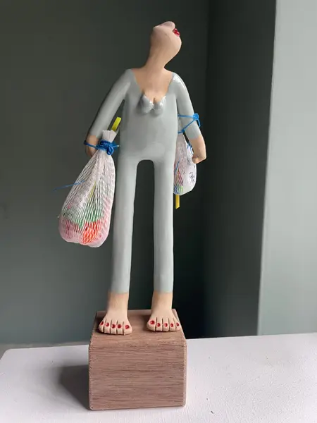 Kiki Demelinne, Juttersvrouw, 145 euro, Ceramic, 24x10x7 cm