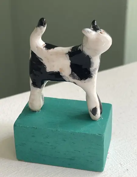 Kiki Demelinne, Poes zwart/wit, 45 euro, Ceramic on toy building block, 8 cm