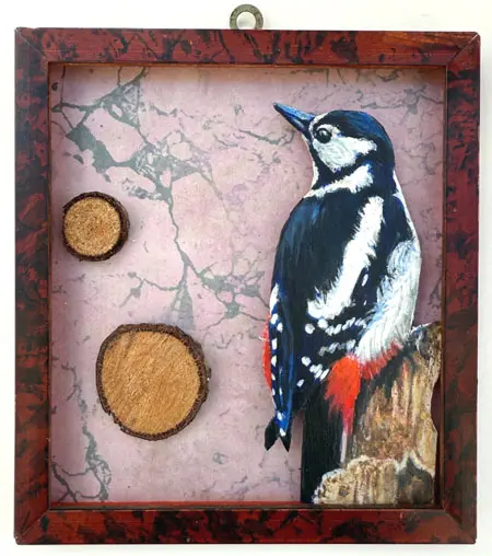Liesbet Milort, Bird and wood, 175 euro, Mixed media with old wood in vintage frame, 15x14 cm