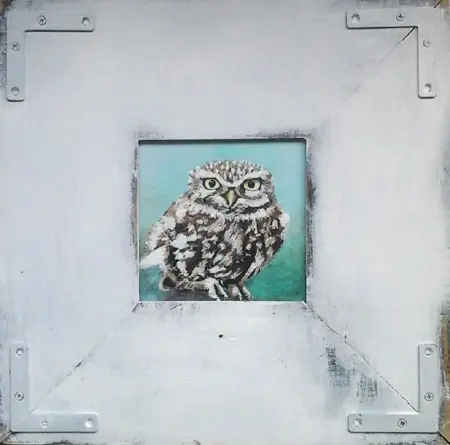 Liesbet Milort, Steenuiltje, Acrylic on panel, 26x26 cm in old frame (work, 9x9 cm), €.150,-