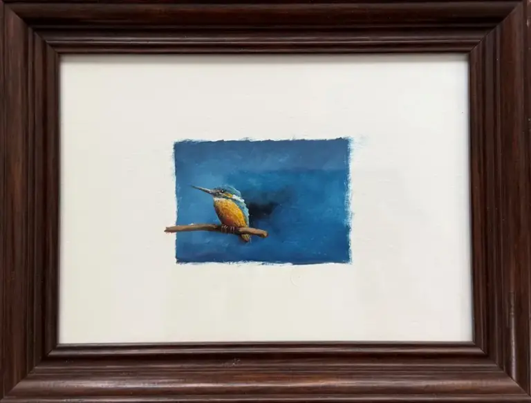Marc van der Zwet, IJsvogel op tak, 150 euro, Oil on paper in dark frame, 7x5 cm excl. frame