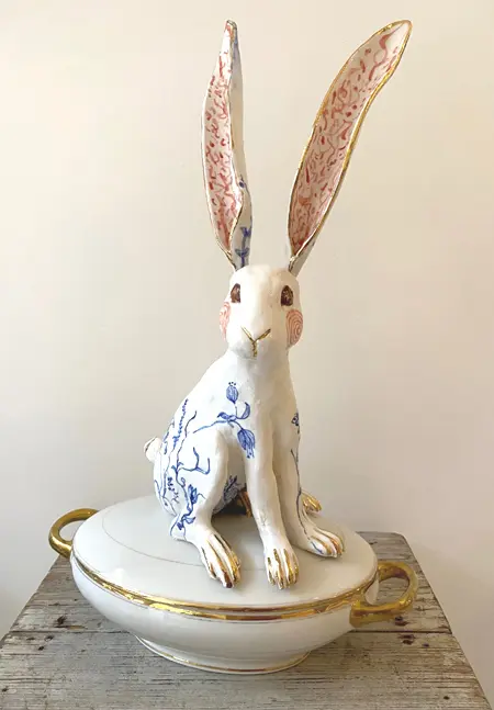 Marijke Janssen, Happy Hare, 595 euro, Ceramic with gold on vintage tureen, 49x30x20 cm
