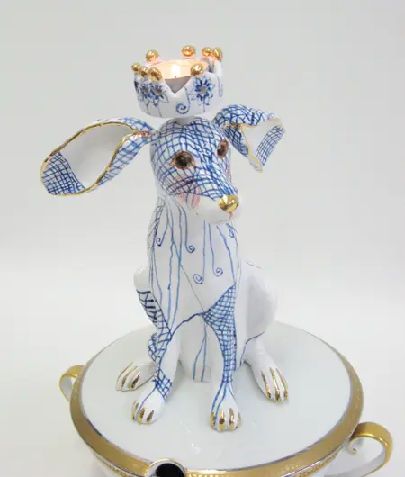 Marijke Janssen, Netwerker, Ceramic on vintage dish, 35x25x25 cm, €.595,-