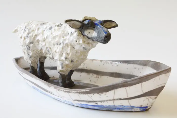 Marijke Janssen, Travellling, Ceramic, 15x30 cm, €.495,-