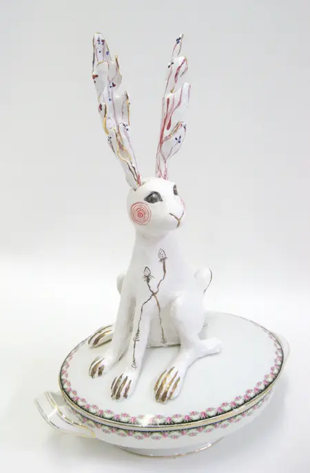 Marijke Janssen, Winter, Ceramic on vintage dish, 45x25x35 cm, €.595,-