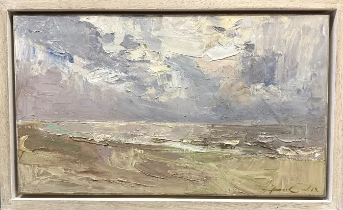Natalia Dik, Zee in het licht, 1300 euro, Oil on canvas in white wooden frame, 35x60 cm