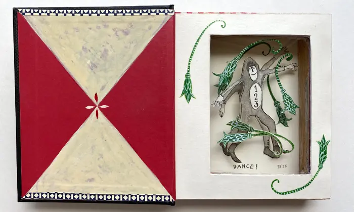 Tamar Rubinstein, Muziek terwijl u danst, 185 euro, Mixed media in vintage book, 20x26x3 cm