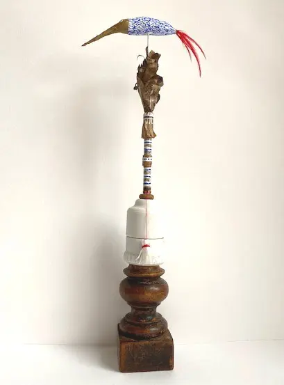 Tamar Rubinstein, Vogel in boom, 150 euro, Mixed media, 25x8 cm