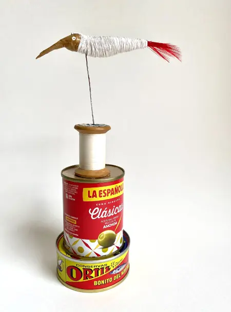 Tamar Rubinstein, Vogeltoren met garen, 125 euro, Mixed media, 21x11 cm