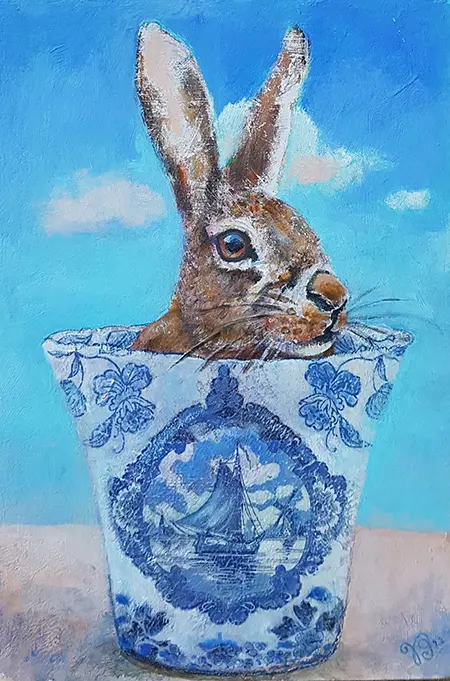 Vilma van den Berg, Haas in Delfsblauwe vaas, 265 euro, Acrylic on panel in wooden frame, 20x30 cm
