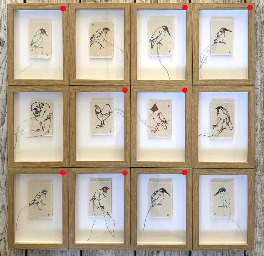 Judith Koning, Mini vogels, 65 euro, Mixed media on linen in wooden frame, 20x15x3 cm incl. frame